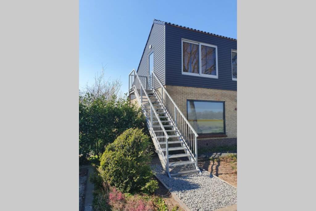 Vrijstaand / Landelijk Appartement Met Uitzicht! De Wijk Eksteriør billede