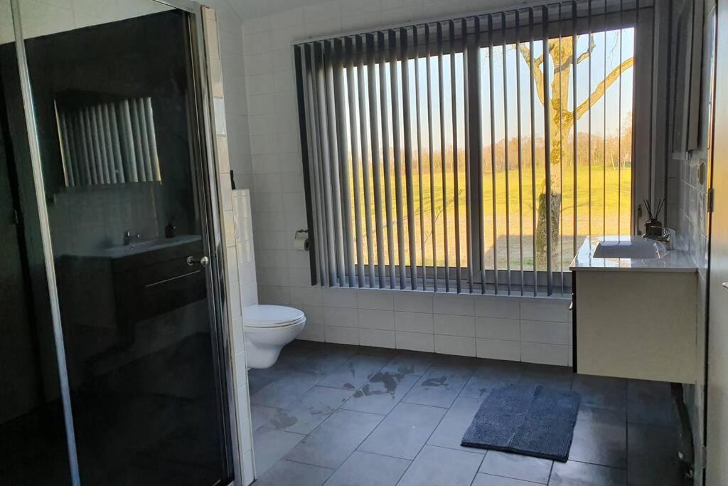 Vrijstaand / Landelijk Appartement Met Uitzicht! De Wijk Eksteriør billede