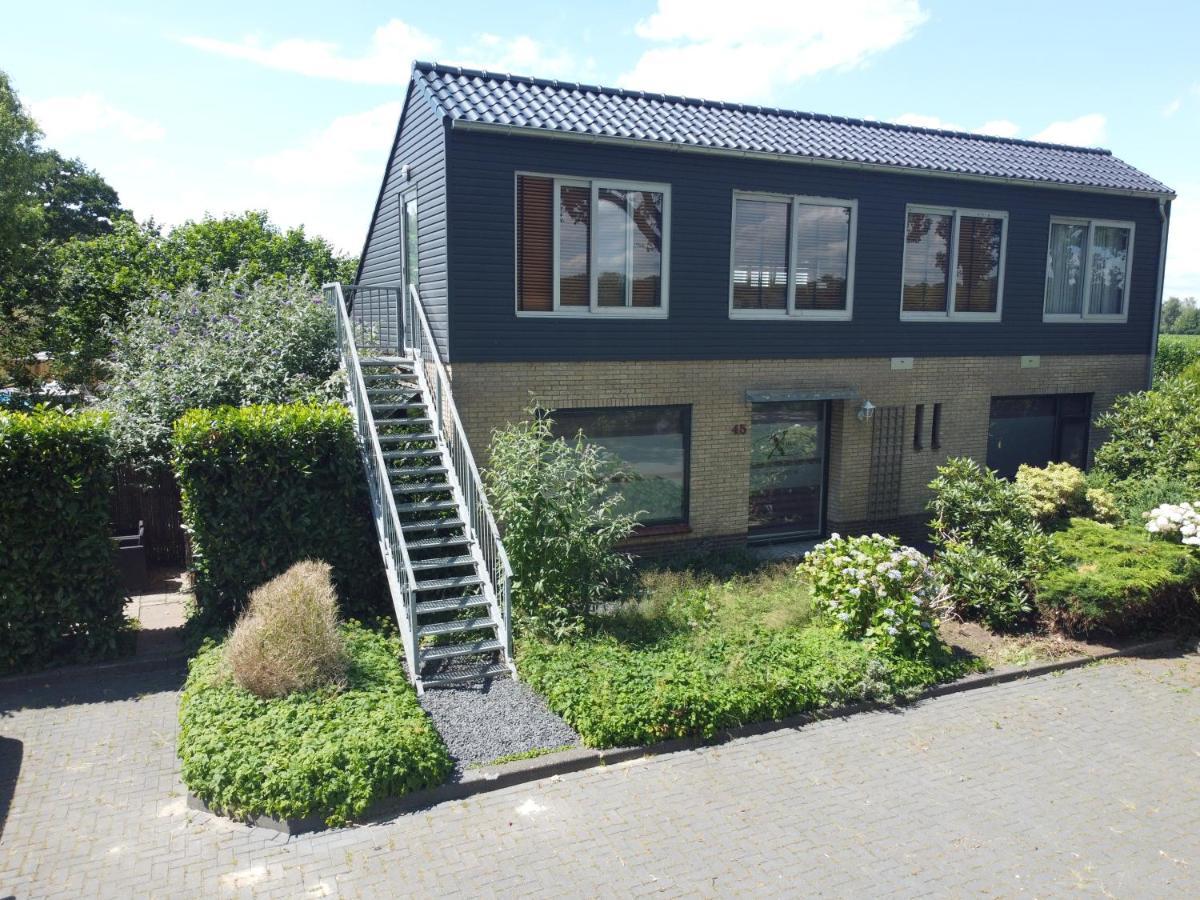 Vrijstaand / Landelijk Appartement Met Uitzicht! De Wijk Eksteriør billede