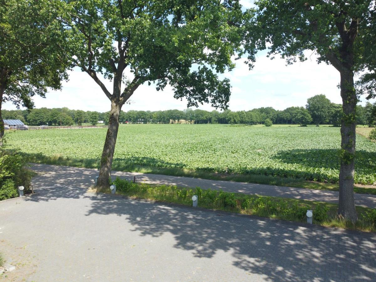 Vrijstaand / Landelijk Appartement Met Uitzicht! De Wijk Eksteriør billede